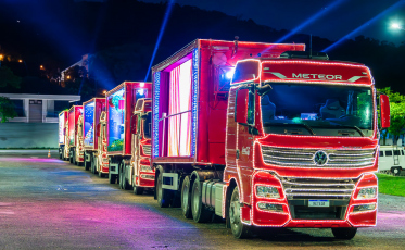 Caravana de Natal da Coca-Cola passa por Criciúma nesta terça-feira