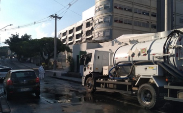Município conclui primeiro dia de desinfecção (VÍDEO)