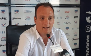 Alex Brasil chega nesta terça-feira em Criciúma 