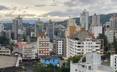 [Áudio] Sol volta a aparecer a partir desta terça-feira em Criciúma 