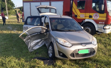 Acidente deixa três feridos em Criciúma