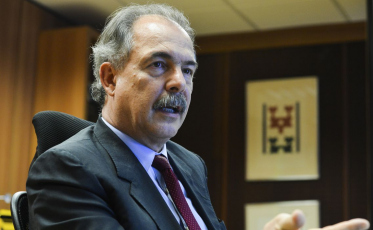 Mercadante precisa focar na parte de competitividade de empresas, avalia economista