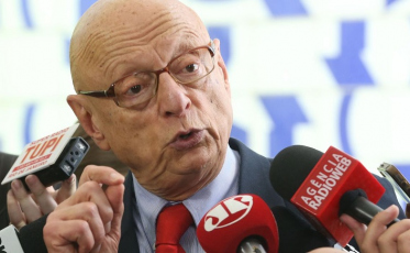 Serviço militar aberto às mulheres está em discussão no Senado