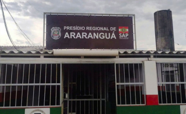 Detento é assassinado dentro de cela em presídio de SC