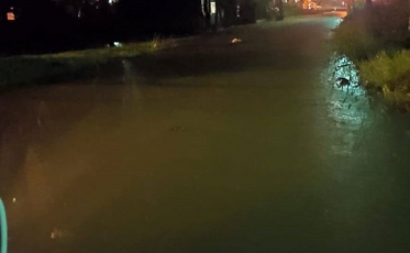 Maior volume de chuva da história causa estragos em Praia Grande