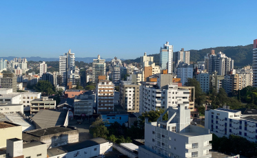 [Áudio] Tempo segue com muito sol em Criciúma