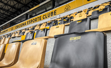 [Vídeo] Cadeiras do Heriberto Hülse terão novo sistema de identificação