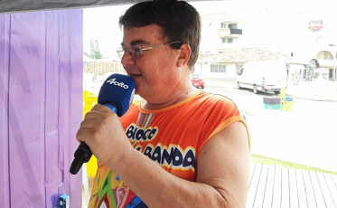 Atrás da Banda da show no Rincão