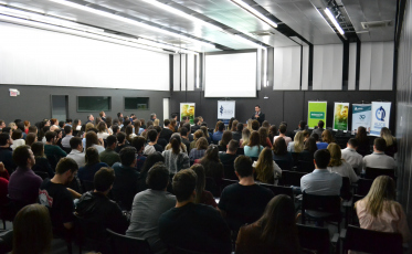 Mais de 180 participantes durante a 14ª Jornada Médica Sul Catarinense