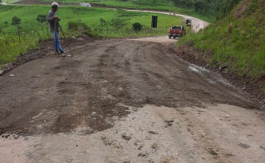 Deputado cobra pavimentação da Serra do Corvo Branco 