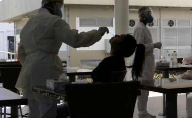 Fiocruz: aumento de casos de Covid-19 em menores de 59 anos supera 1.000%