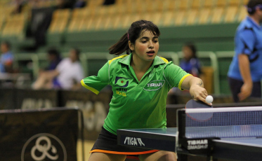 Criciumense Bruninha vence nas Paralimpíadas e fala com Adelor Lessa 