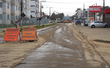 Governo Municipal conversa com empresas para reduzir transtorno na Santos Dumont