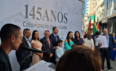 Criciúma celebra 145 anos com missa comemorativa e bolo