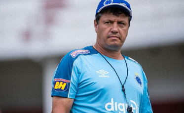 Tropeço do Ceará dá nova chance ao Cruzeiro: adversário desta noite é o Grêmio, em Porto Alegre