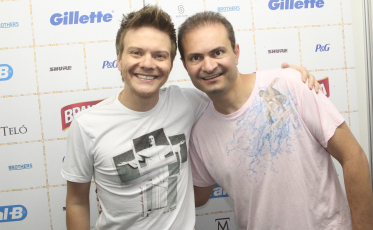 Do Avesso relembra trajetória e shows marcantes do produtor Xororó 