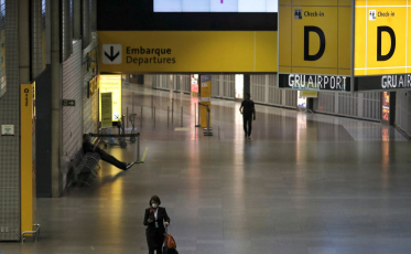 Governo prorroga restrição de entrada de estrangeiros no Brasil