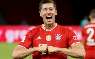 Com gols do melhor do mundo, Bayern avança e enfrenta o Tigres no Mundial