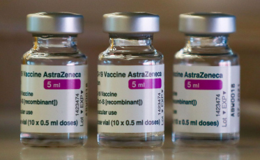 Seis mil vacinas da AstraZeneca serão distribuídas em Criciúma para a segunda dose 