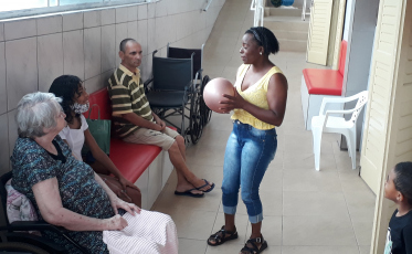 Casa de Repouso Cantinho do Idoso Promove confraternização de Natal 