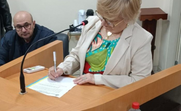 Após renúncia de prefeito, vice assume Prefeitura de Capivari de Baixo