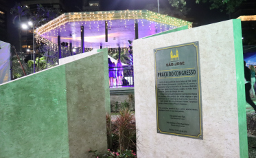 Pronta para receber famílias em Criciúma, Praça do Congresso é revitalizada