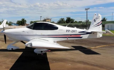 Autoridades argentinas prosseguem buscas por avião brasileiro