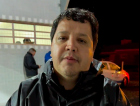 Prefeito se emociona ao falar de situação em Praia Grande (VÍDEO)