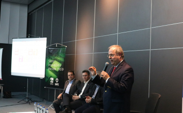 Encontro discute desenvolvimento sustentável como fator competitivo nas organizações