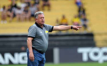 Após goleada na Copa do Brasil, Cavalo afirma permanência no Tigre