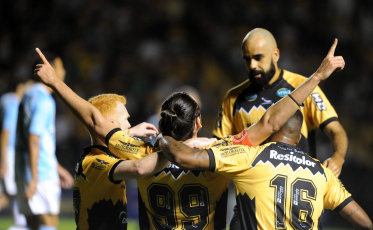 Tigre entra em campo para consolidar arrancada