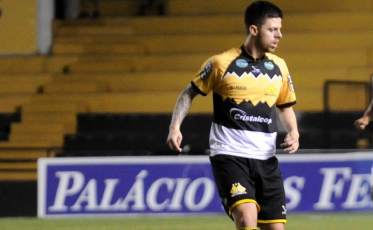 Negociação com Eduardo não avança e Tigre estuda plano B