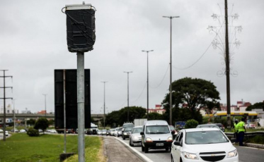 500 radares de rodovias federais estão desligados em Santa Catarina