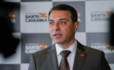 Mesmo afastado, Moisés acredita no arquivamento do processo