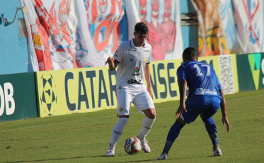 Wilsão muda e elogia estrutura da equipe contra o Marcílio Dias