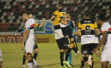 Quais postulantes ao G-4 têm a tabela mais complicada na Série C