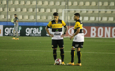 Paulo Baier elogia entrega de Pedrinho contra o São José