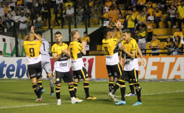 Criciúma 2 x 1 Náutico: Confira os detalhes da partida
