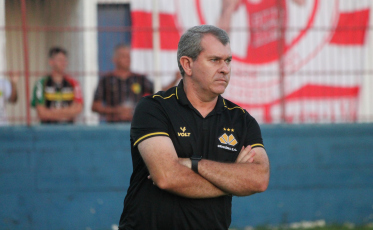 “Cada jogo é uma mobilização total para somar pontos”, diz Tencati após empate do Tigre