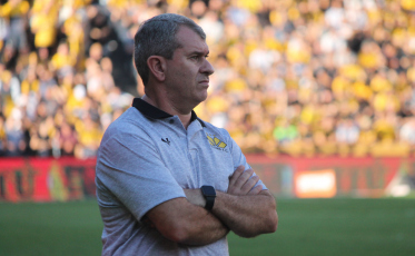 Tabu? Cláudio Tencati não perdeu para o Ituano desde que assumiu o Criciúma