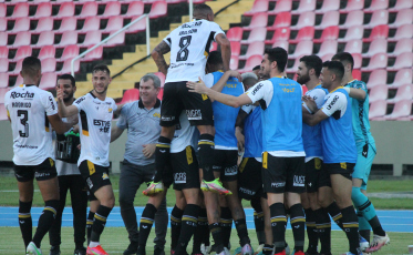 Criciúma vence Sampaio Corrêa e assume a vice-liderança da Série B
