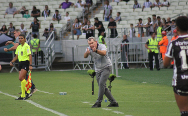 “O árbitro deveria ter mantido a decisão de campo”, diz Tencati sobre gol anulado
