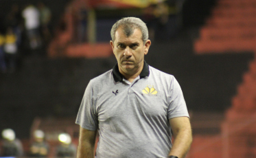 Para Cláudio Tencati, Criciúma não baixou a guarda diante dos gols sofridos