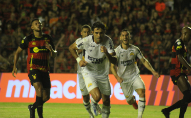 Sport sai na frente, mas Criciúma empata nos minutos finais