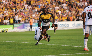 Carrasco do Vasco: Bolasie chega a três gols e duas assistências contra equipe carioca