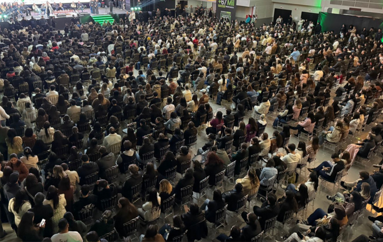 Em Criciúma, governador celebra 8 mil formados pelo Universidade Gratuita