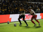 Criciúma vence Bragantino por 1 a 0 em jogo disputado