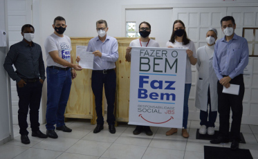 JBS entrega dois respiradores para Criciúma