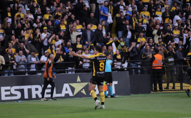 Criciúma vence Chapecoense por 2 a 0 no HH