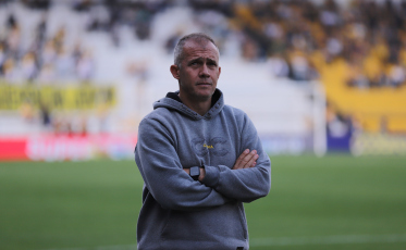 Criciúma vence com autoridade e Eduardo Baptista valoriza evolução da equipe